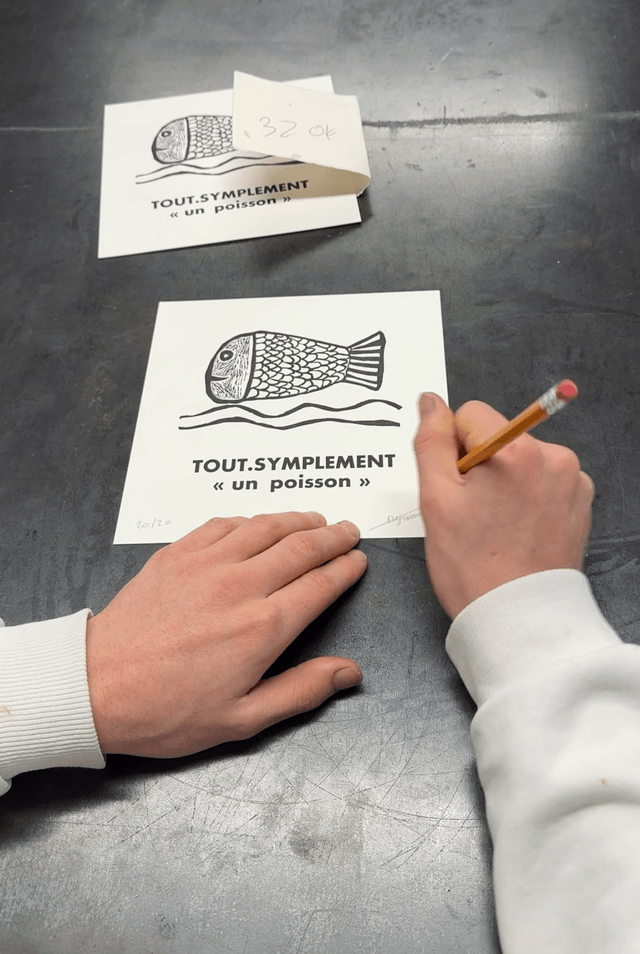TOUT.SYMPLEMENT un poisson